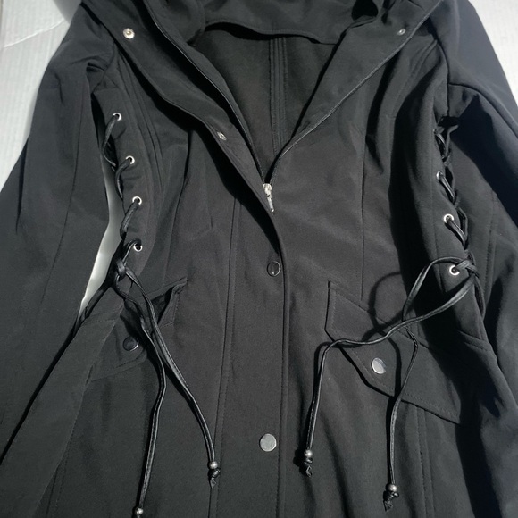 Liz Claiborne Black Trench Coat with Stand-Up Collar and Adjustable Lacing - Picture 1 of 14